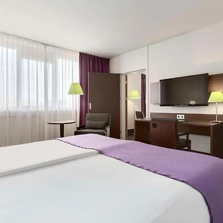 Hotel Nh 4*