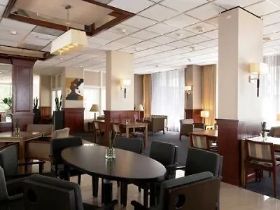 Hotel Nh 4*